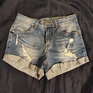 Distressed light wash jean short shorts